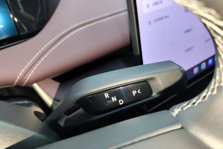 Used Xiaomi Auto SU7 2024 Rear-Drive Ultra-Long Range Advanced Pro-Level Intelligent Driving Version Gear Lever