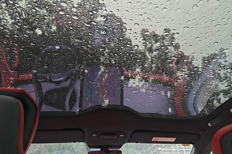 Used Xiaomi Auto SU7 2024 Rear-Drive Ultra-Long Range Advanced Pro-Level Intelligent Driving Version Headliner