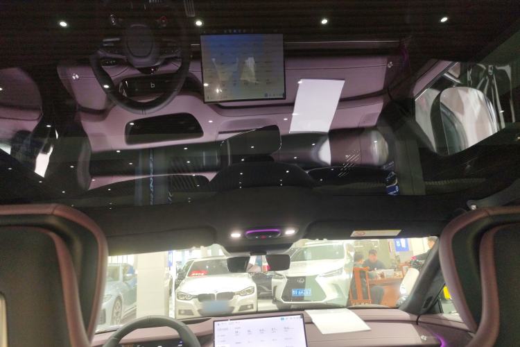 Used Xiaomi Auto SU7 2024 Four-Wheel Drive Ultra-Long Range Advanced Intelligent Driving Max Edition Headliner