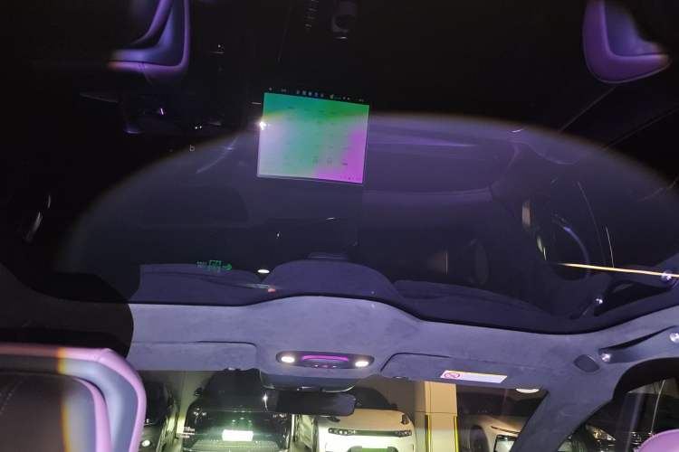 Used Xiaomi Auto SU7 2024 Four-Wheel Drive Ultra-Long Range Advanced Intelligent Driving Max Edition Headliner