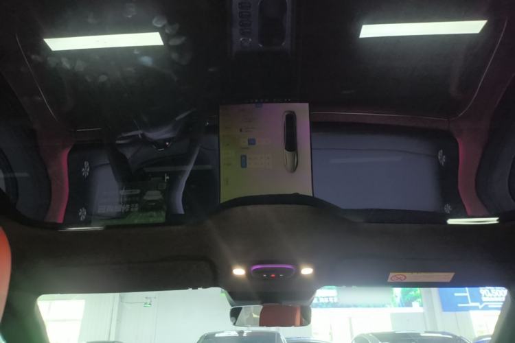 Used Xiaomi Auto SU7 2024 Four-Wheel Drive Ultra-Long Range Advanced Intelligent Driving Max Edition Headliner