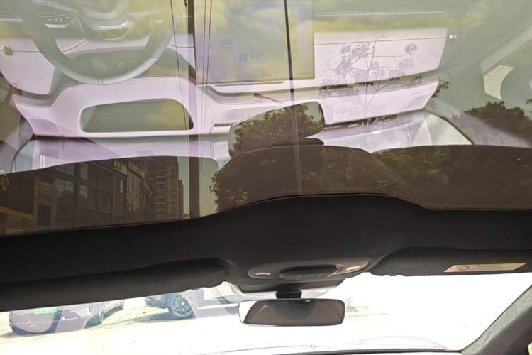 Used Xiaomi Auto SU7 2024 Four-Wheel Drive Ultra-Long Range Advanced Intelligent Driving Max Edition Headliner