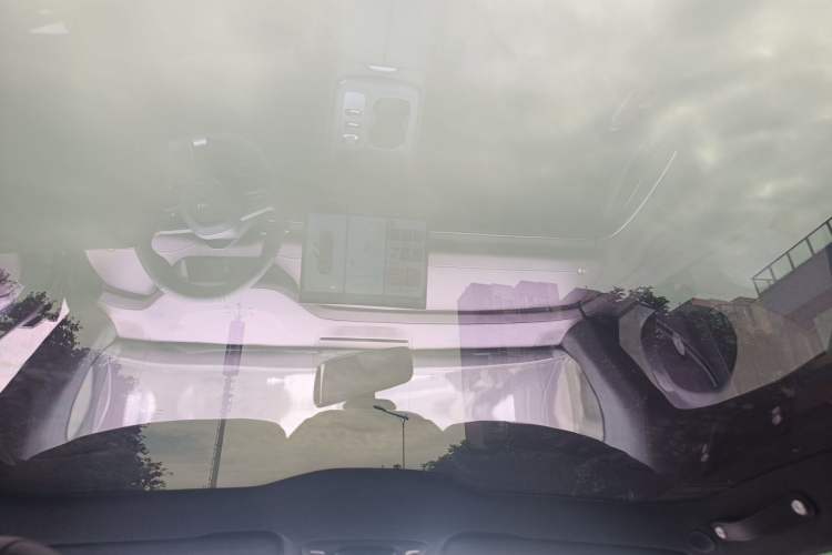 Used Xiaomi Auto SU7 2024 Rear-Drive Long-Range Intelligent Driving Version Headliner
