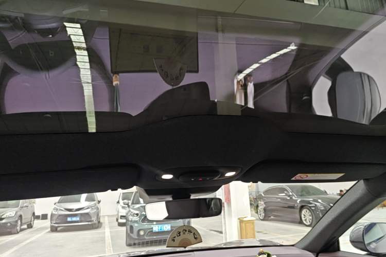 Used Xiaomi Auto SU7 2024 Rear-Drive Long-Range Intelligent Driving Version Headliner