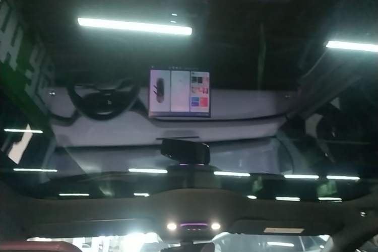 Used Xiaomi Auto SU7 2024 Rear-Drive Ultra-Long Range Advanced Pro-Level Intelligent Driving Version Headliner