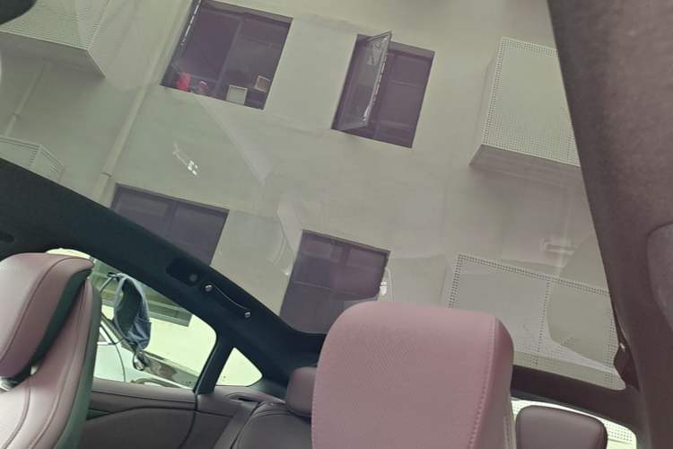 Used Xiaomi Auto SU7 2024 Rear-Drive Ultra-Long Range Advanced Pro-Level Intelligent Driving Version Headliner