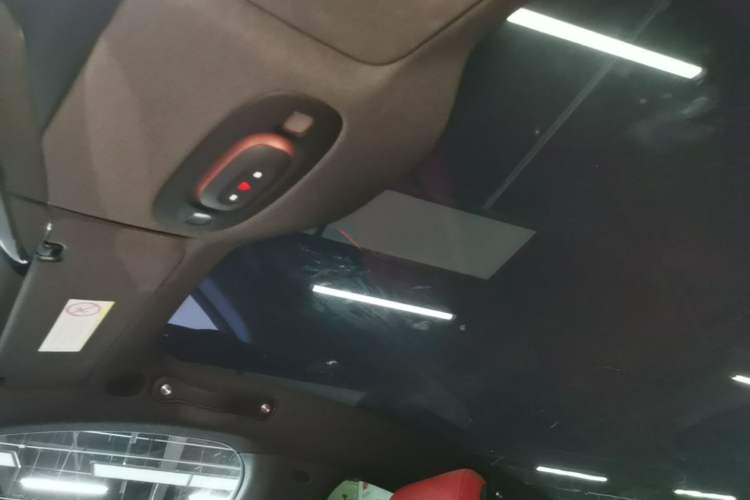 Used Xiaomi Auto SU7 2024 Rear-Drive Long-Range Intelligent Driving Version Headliner