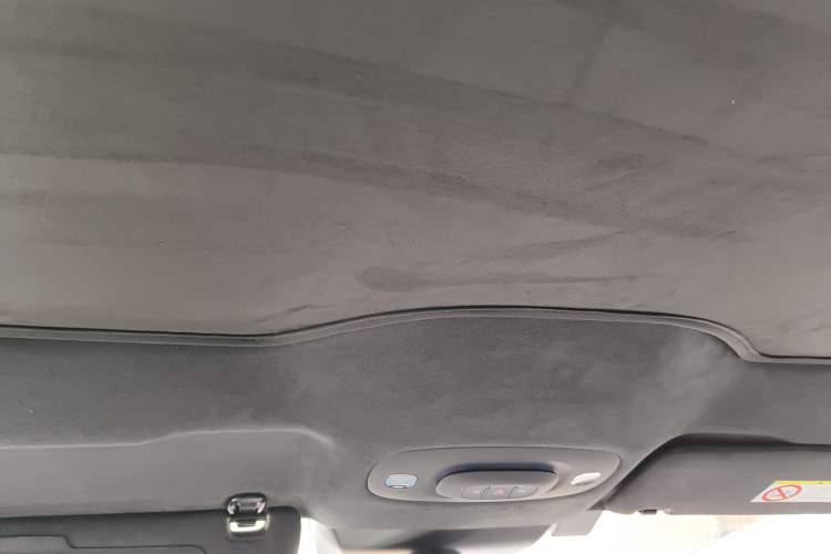 Used Xiaomi Auto SU7 2024 Four-Wheel Drive Ultra-Long Range Advanced Intelligent Driving Max Edition Headliner