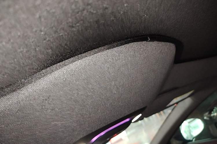 Used Xiaomi Auto SU7 2024 Rear-Drive Long-Range Intelligent Driving Version Headliner
