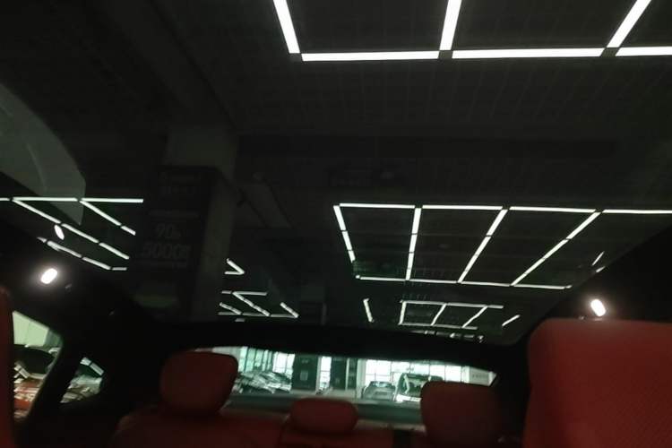 Used Xiaomi Auto SU7 2024 Four-Wheel Drive Ultra-Long Range Advanced Intelligent Driving Max Edition Headliner
