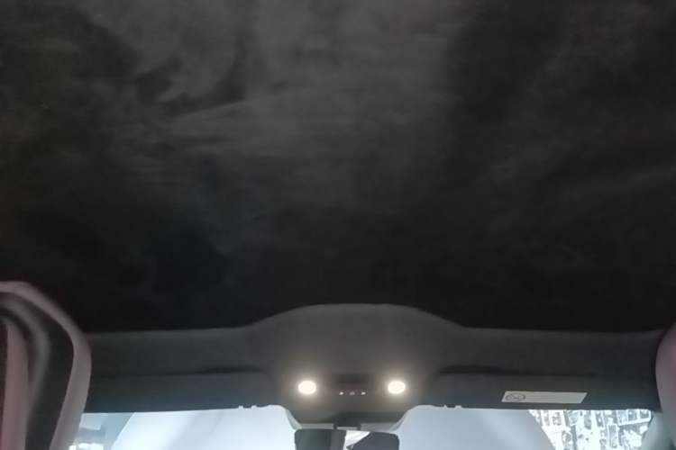 Used Xiaomi Auto SU7 2024 Rear-Drive Ultra-Long Range Advanced Pro-Level Intelligent Driving Version Headliner
