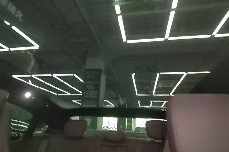 Used Xiaomi Auto SU7 2024 Four-Wheel Drive Ultra-Long Range Advanced Intelligent Driving Max Edition Headliner