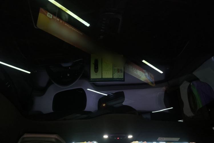 Used Xiaomi Auto SU7 2024 Four-Wheel Drive Ultra-Long Range Advanced Intelligent Driving Max Edition Headliner