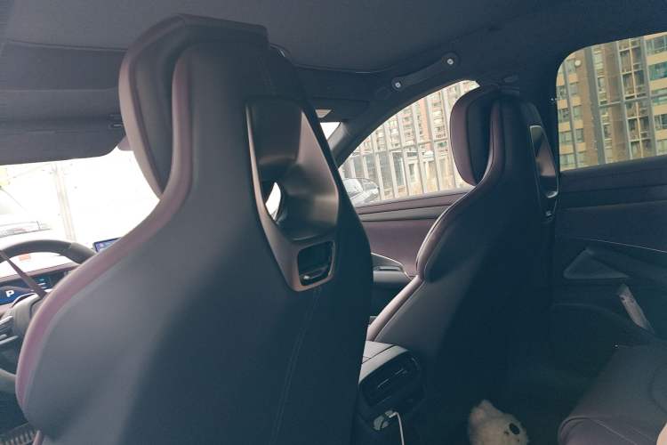 Used Xiaomi Auto SU7 2024 Four-Wheel Drive Ultra-Long Range Advanced Intelligent Driving Max Edition Headliner