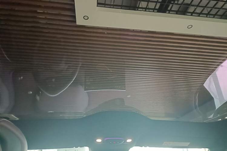 Used Xiaomi Auto SU7 2024 Four-Wheel Drive Ultra-Long Range Advanced Intelligent Driving Max Edition Headliner