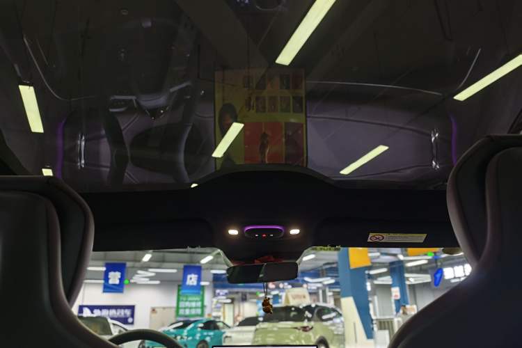 Used Xiaomi Auto SU7 2024 Four-Wheel Drive Ultra-Long Range Advanced Intelligent Driving Max Edition Headliner