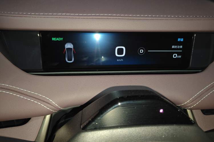 Used Xiaomi Auto SU7 2024 Rear-Drive Ultra-Long Range Advanced Pro-Level Intelligent Driving Version Instrument Cluster