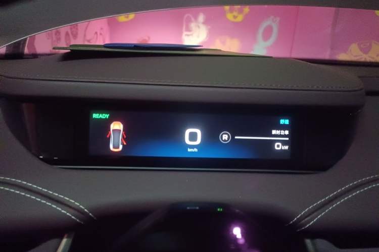Used Xiaomi Auto SU7 2024 Rear-Drive Long-Range Intelligent Driving Version Instrument Cluster