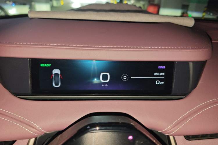 Used Xiaomi Auto SU7 2024 Rear-Drive Ultra-Long Range Advanced Pro-Level Intelligent Driving Version Instrument Cluster