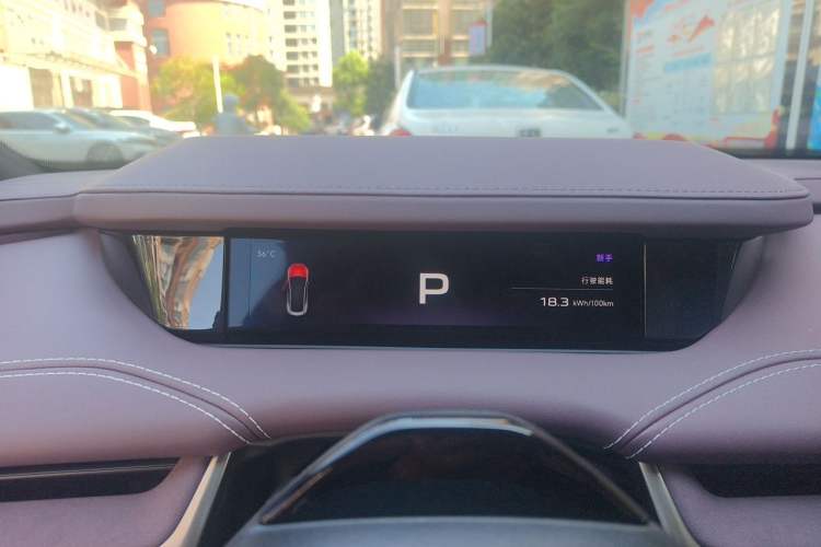Used Xiaomi Auto SU7 2024 Four-Wheel Drive Ultra-Long Range Advanced Intelligent Driving Max Edition Instrument Cluster