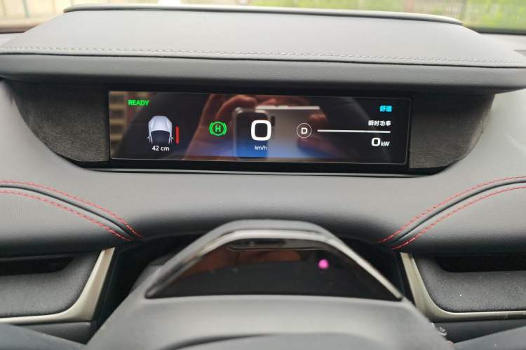 Used Xiaomi Auto SU7 2024 Four-Wheel Drive Ultra-Long Range Advanced Intelligent Driving Max Edition Instrument Cluster