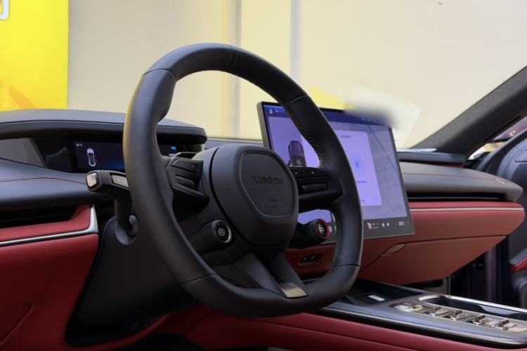 Used Xiaomi Auto SU7 2024 Rear-Drive Ultra-Long Range Advanced Pro-Level Intelligent Driving Version Interior 1