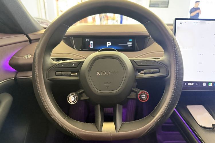 Used Xiaomi Auto SU7 2024 Rear-Drive Long-Range Intelligent Driving Version Interior 12