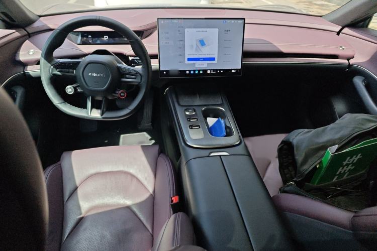 Used Xiaomi Auto SU7 2024 Rear-Drive Ultra-Long Range Advanced Pro-Level Intelligent Driving Version Interior 2