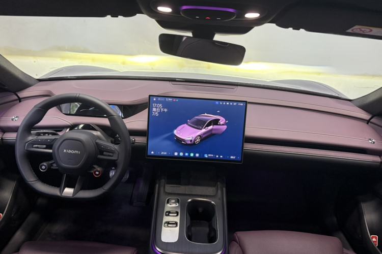 Used Xiaomi Auto SU7 2024 Rear-Drive Long-Range Intelligent Driving Version Interior 3