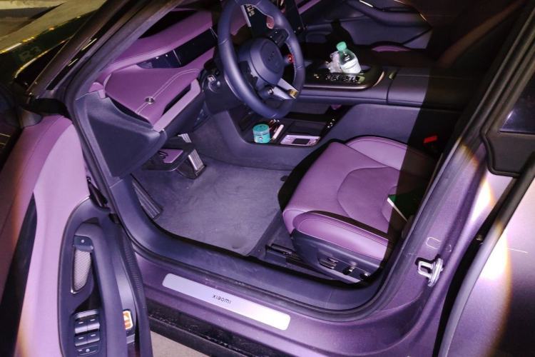 Used Xiaomi Auto SU7 2024 Four-Wheel Drive Ultra-Long Range Advanced Intelligent Driving Max Edition Interior 3