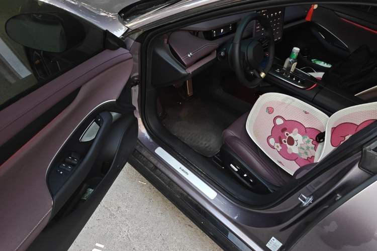 Used Xiaomi Auto SU7 2024 Four-Wheel Drive Ultra-Long Range Advanced Intelligent Driving Max Edition Interior 3