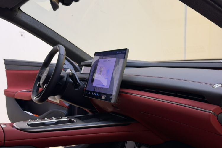 Used Xiaomi Auto SU7 2024 Rear-Drive Ultra-Long Range Advanced Pro-Level Intelligent Driving Version Interior 4