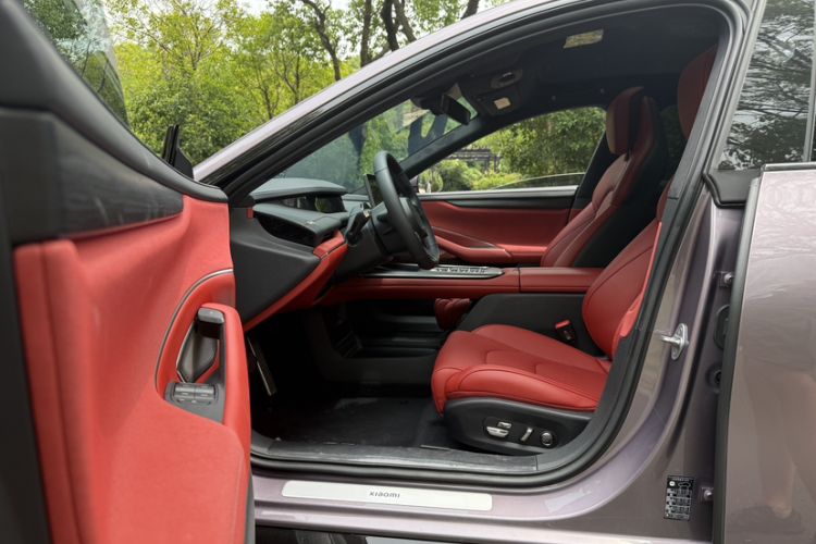 Used Xiaomi Auto SU7 2024 Four-Wheel-Drive Max Founder's Edition Interior 4