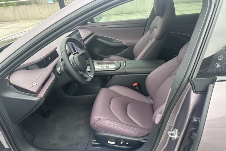 Used Xiaomi Auto SU7 2024 Rear-Drive Ultra-Long Range Advanced Pro-Level Intelligent Driving Version Interior 5