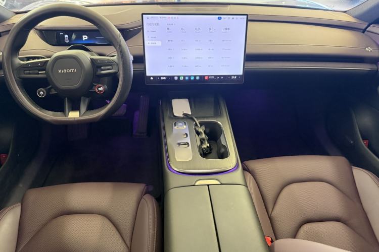 Used Xiaomi Auto SU7 2024 Rear-Drive Long-Range Intelligent Driving Version Interior 6