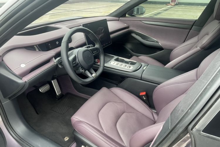 Used Xiaomi Auto SU7 2024 Four-Wheel Drive Ultra-Long Range Advanced Intelligent Driving Max Edition Interior 7