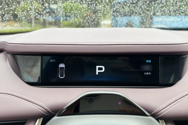 Used Xiaomi Auto SU7 2024 Rear-Drive Long-Range Intelligent Driving Version Interior 7