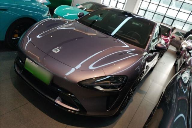 Used Xiaomi Auto SU7 2024 Four-Wheel Drive Ultra-Long Range Advanced Intelligent Driving Max Edition