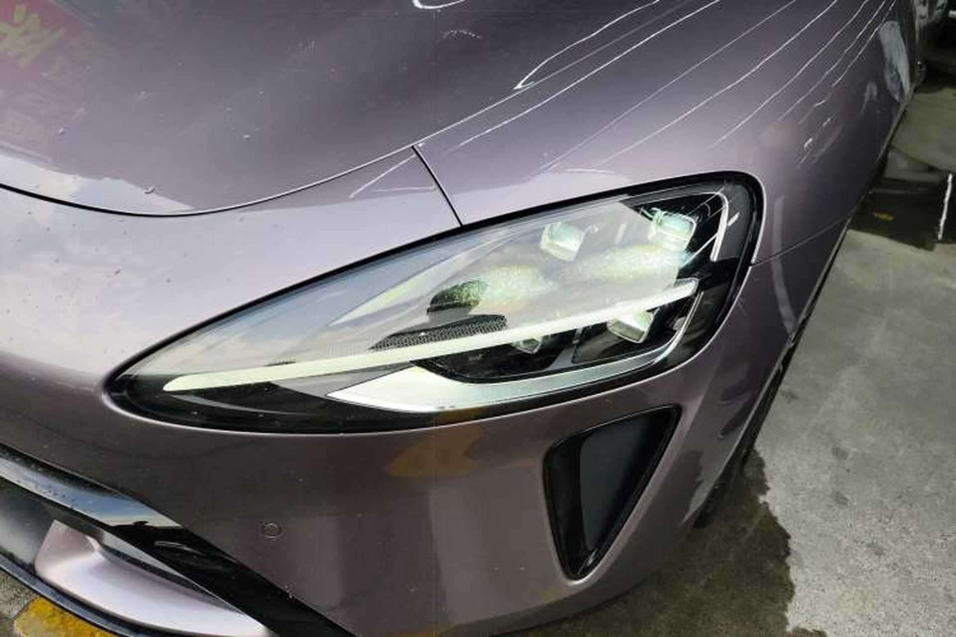 Used Xiaomi Auto SU7 2024 Rear-Drive Ultra-Long Range Advanced Pro-Level Intelligent Driving Version Left Front Headlight