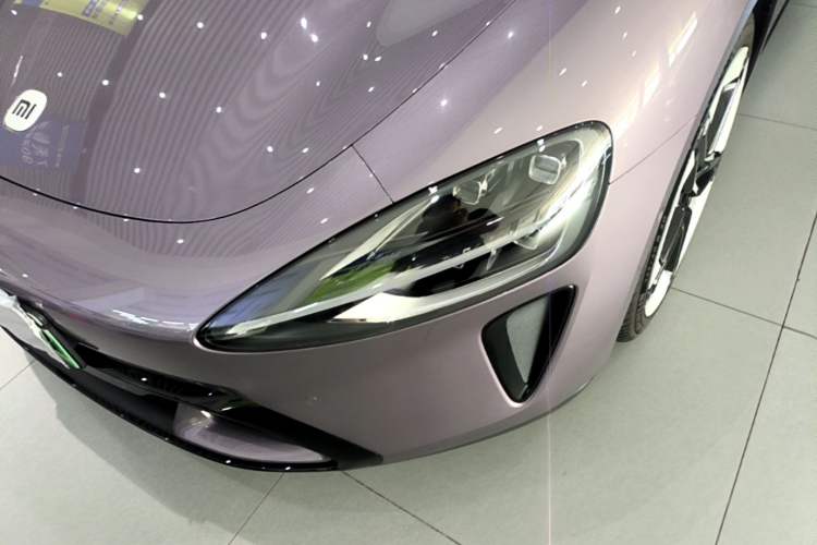 Used Xiaomi Auto SU7 2024 Four-Wheel Drive Ultra-Long Range Advanced Intelligent Driving Max Edition Left Front Headlight