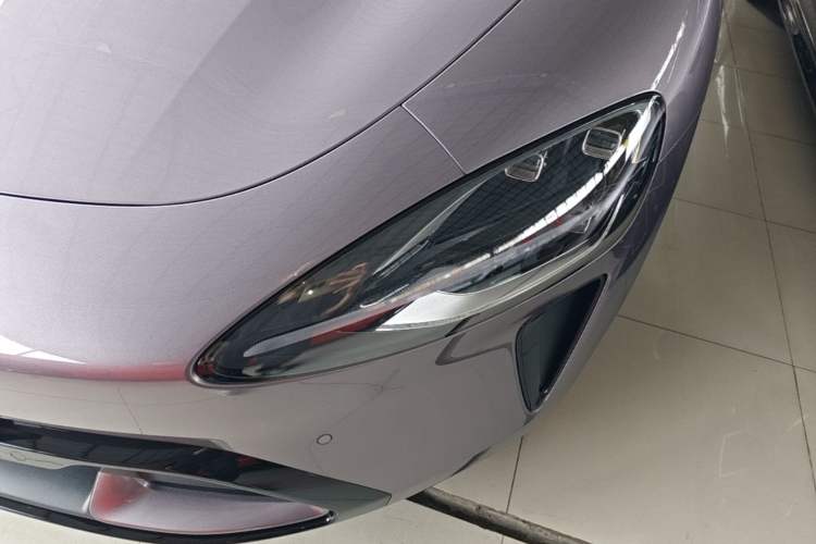 Used Xiaomi Auto SU7 2024 Rear-Drive Long-Range Intelligent Driving Version Left Front Headlight