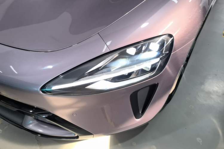 Used Xiaomi Auto SU7 2024 Four-Wheel Drive Ultra-Long Range Advanced Intelligent Driving Max Edition Left Front Headlight