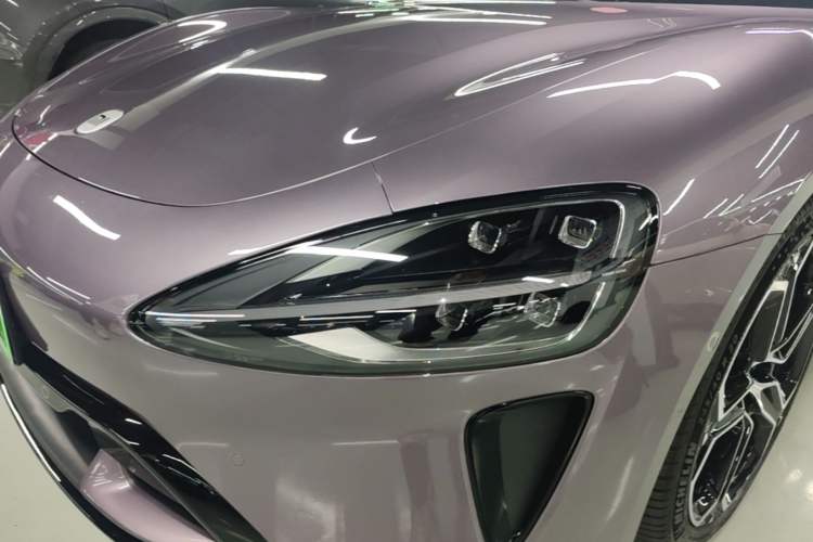 Used Xiaomi Auto SU7 2024 Four-Wheel Drive Ultra-Long Range Advanced Intelligent Driving Max Edition Left Front Headlight