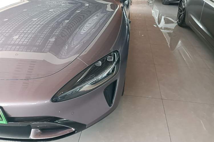 Used Xiaomi Auto SU7 2024 Four-Wheel Drive Ultra-Long Range Advanced Intelligent Driving Max Edition Left Front Headlight