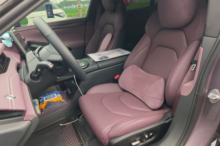 Used Xiaomi Auto SU7 2024 Four-Wheel Drive Ultra-Long Range Advanced Intelligent Driving Max Edition Left Front Seat