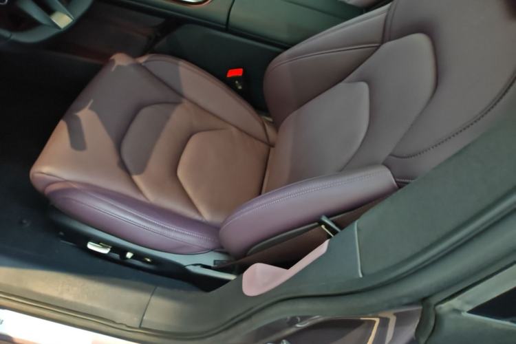 Used Xiaomi Auto SU7 2024 Four-Wheel Drive Ultra-Long Range Advanced Intelligent Driving Max Edition Left Front Seat