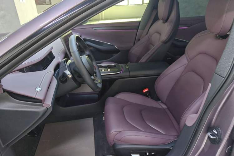 Used Xiaomi Auto SU7 2024 Rear-Drive Long-Range Intelligent Driving Version Left Front Seat