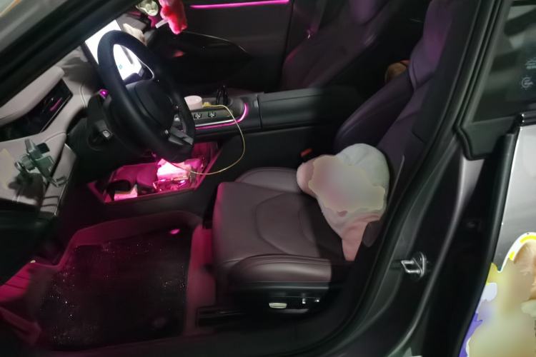 Used Xiaomi Auto SU7 2024 Rear-Drive Long-Range Intelligent Driving Version Left Front Seat