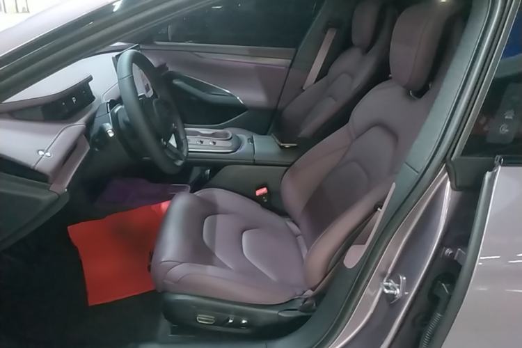 Used Xiaomi Auto SU7 2024 Rear-Drive Ultra-Long Range Advanced Pro-Level Intelligent Driving Version Left Front Seat