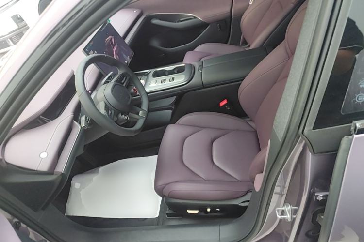 Used Xiaomi Auto SU7 2024 Rear-Drive Long-Range Intelligent Driving Version Left Front Seat